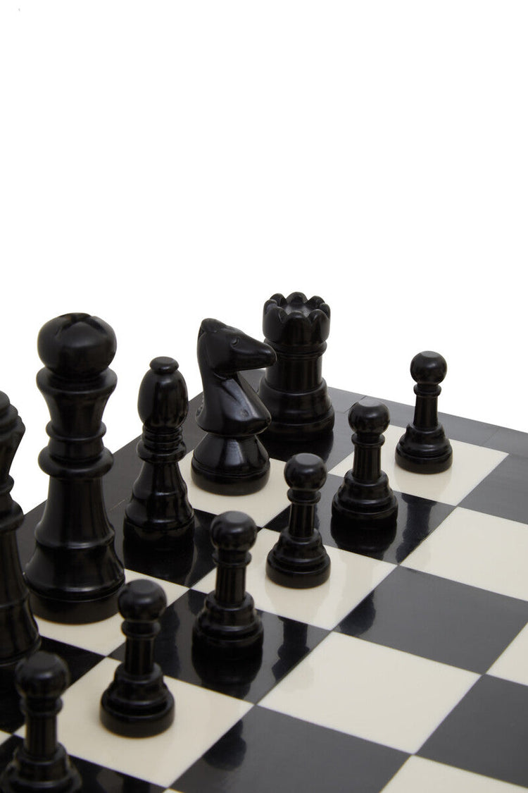 Black and White Chess Set | Churchill Games