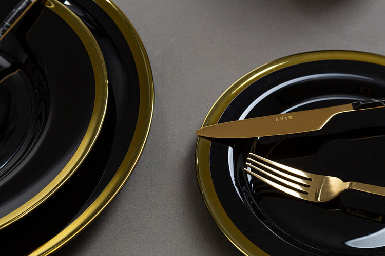 Set of Four Ida 33cm Dia Black Glass Charger Plates