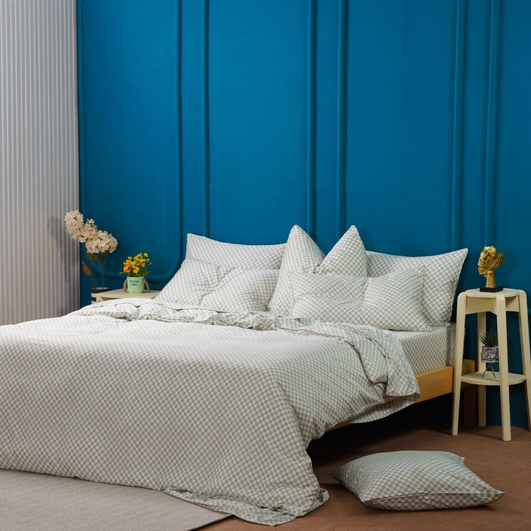 Ackly Bamboo Sage Checkered Full Bedding Set