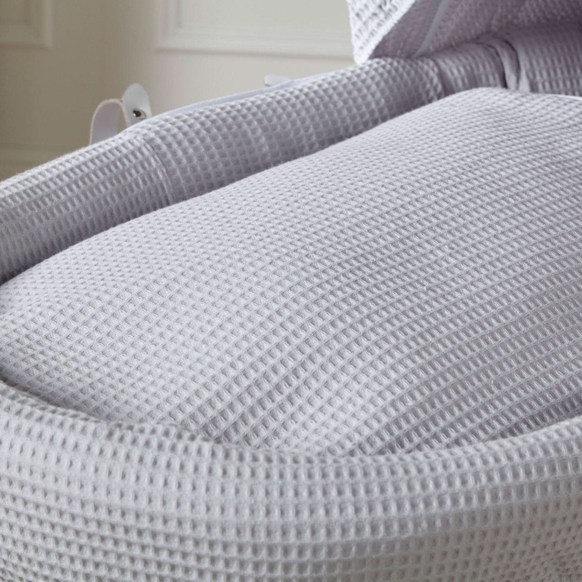 Grey Waffle Grey Wicker Baby Moses Basket With Stand