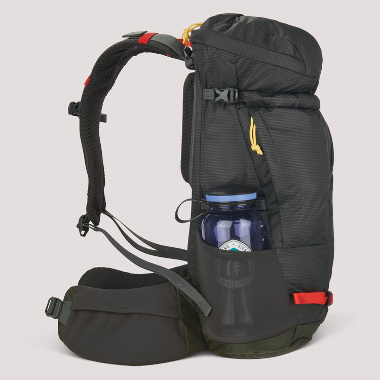 Sierra Designs Flex Hike 20L-30L Rucksack - Peat/Fiery Red