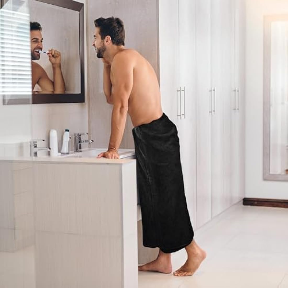 Utopia Towels - Premium Jumbo Bath Sheet (90 x 180 cm, 2 Pack) - 100% Ring Spun Cotton Highly Absorbent and Quick Dry Extra Large Bath Sheet - Super Soft Hotel Quality Towel (Black)