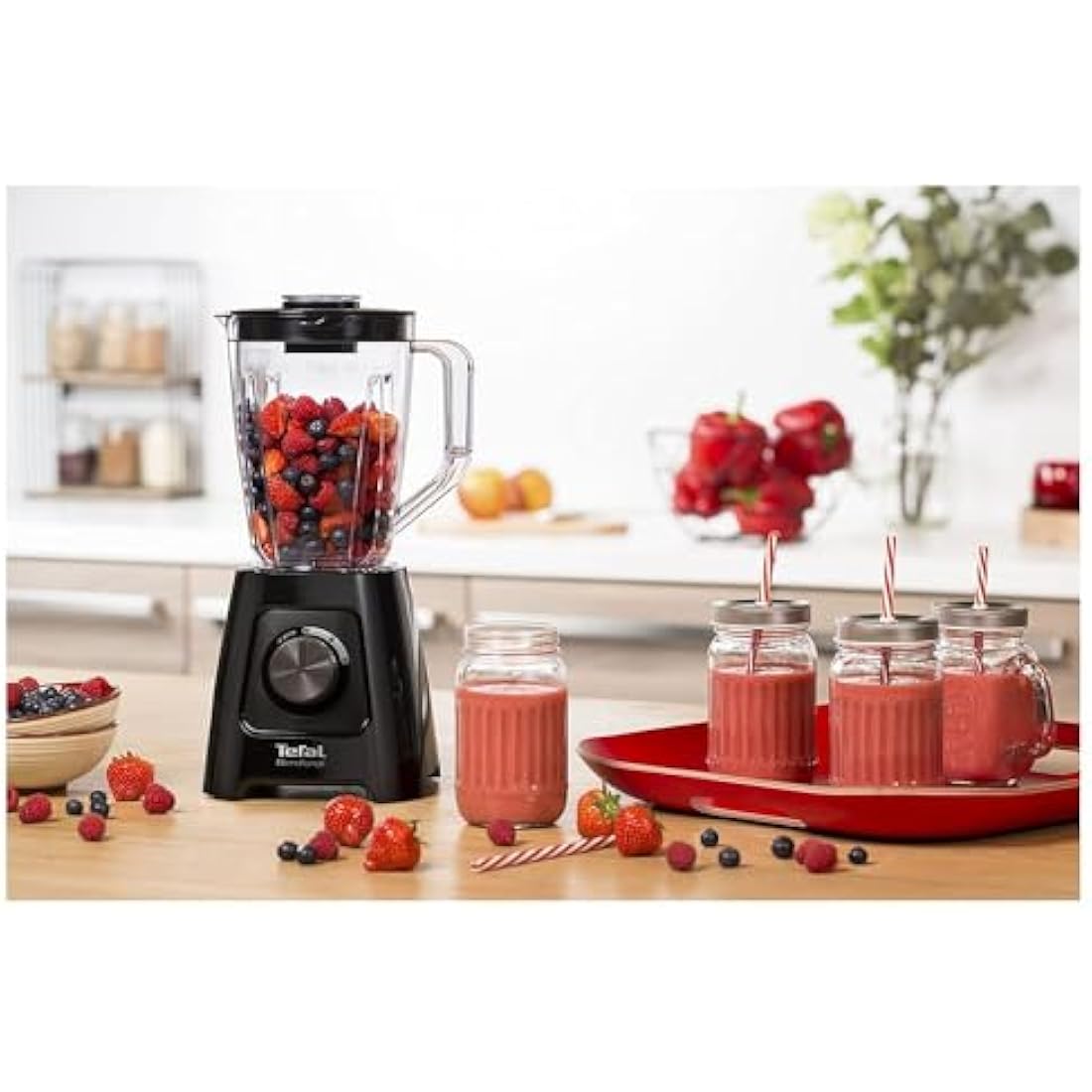 Tefal Blendforce II Blender, 2L Plastic Jug, 1.25L Effective Capacity, 600W, 4 Removable Stainless Steel Blades, Smoothie, Ice Crush, 2 Speeds + Pulse, Kitchen Shakes Maker, Black, BL420840