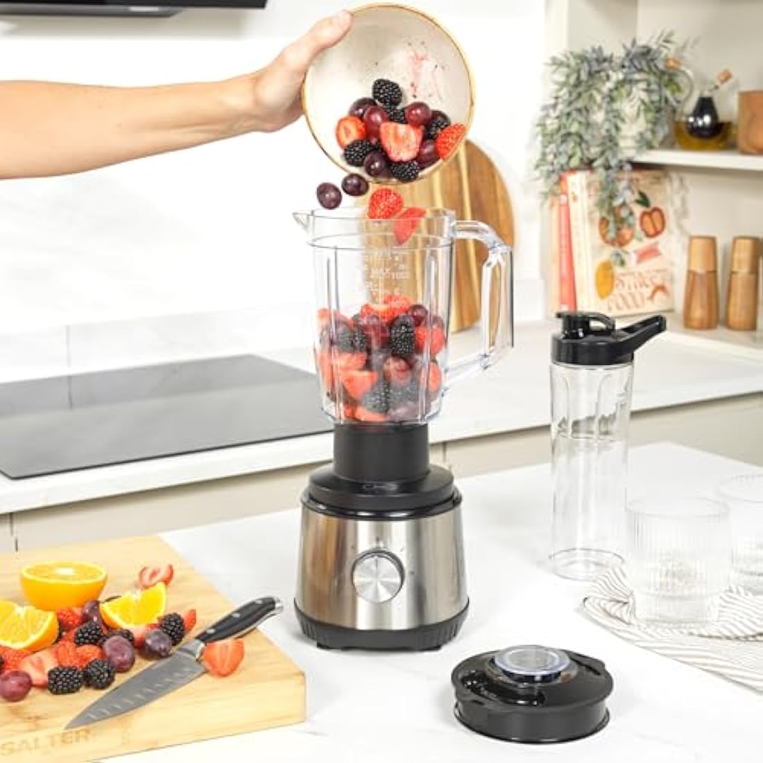 Salter 4 In 1 Juicer & Blender – Fruit Juicer & Smoothie Maker, 1L Jug Blender, Includes 600ml Sports Bottle & Fridge Storage Container, Coffee & Spice Grinder, 2 Speed Settings & Pulse, 400W, EK4294