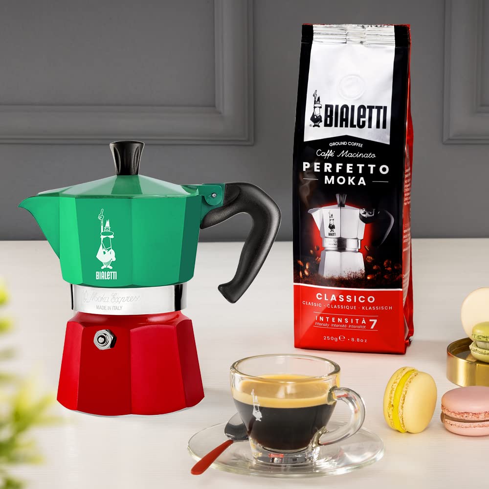 Bialetti Moka Express Italia Collection (Tricolor), 3 cup coffee maker, Aluminum, Green/Red