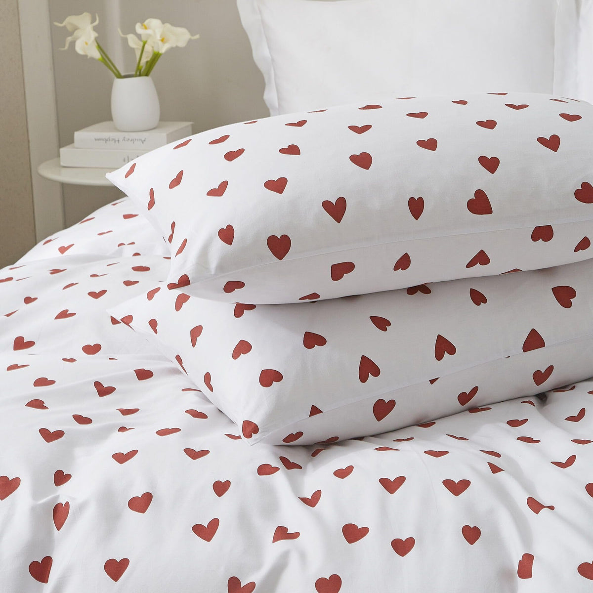 Ruccit Red Heart Duvet Cover Set Double 100% Cotton White Duvet Cover Lovely Heart Pattern 3pcs Modern Bedding Set with Zipper Closure Corner