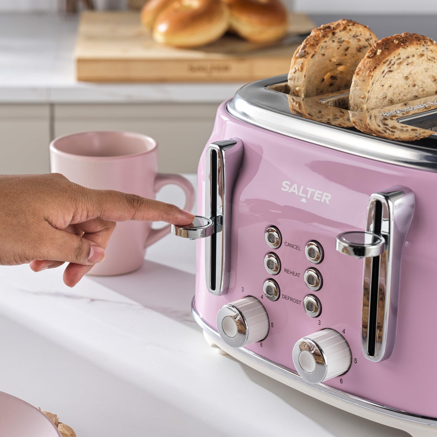 Salter Retro Pink Kettle & Toaster Set  1.7L Fast Boil Kettle with Removable Limescale Filter, 4-Slice Wide Slot Toaster for Thick Bread/Bagels, Blue