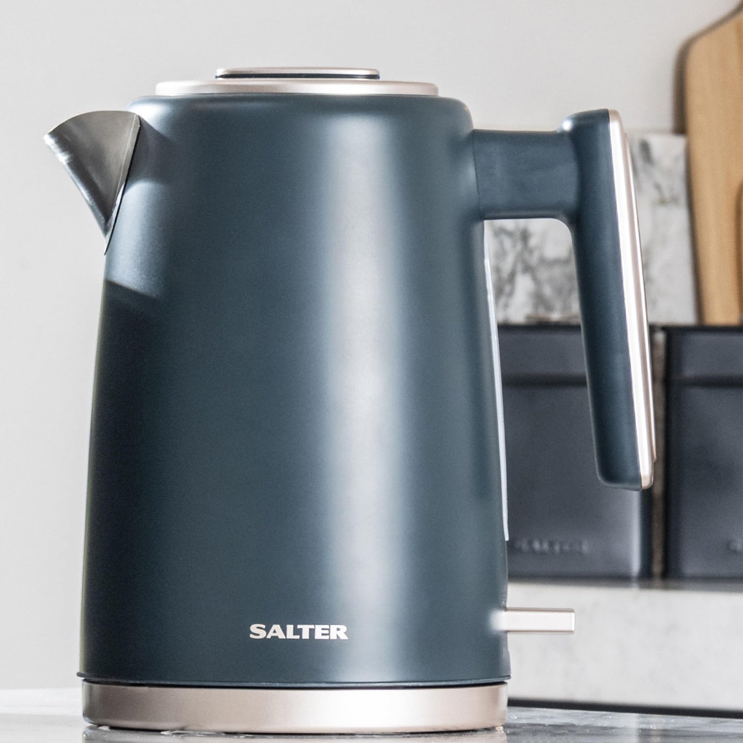 Salter COMBO-8823 Marino Kettle and Toaster Set  1.7L Capacity Fast Boil Kettle, 4-Slice Anti-Jamming Electric Toaster, Removable Crumb Tray, 360