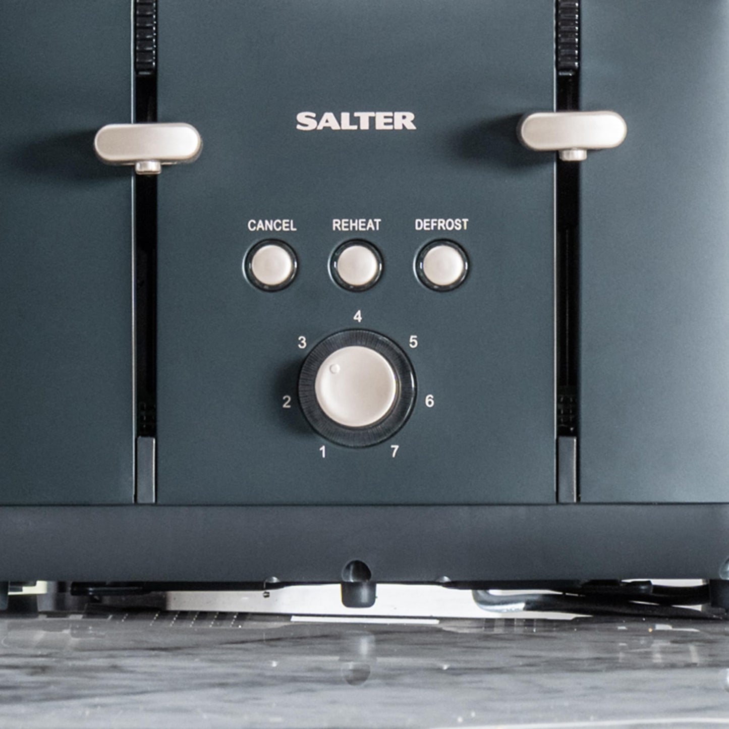 Salter COMBO-8823 Marino Kettle and Toaster Set  1.7L Capacity Fast Boil Kettle, 4-Slice Anti-Jamming Electric Toaster, Removable Crumb Tray, 360