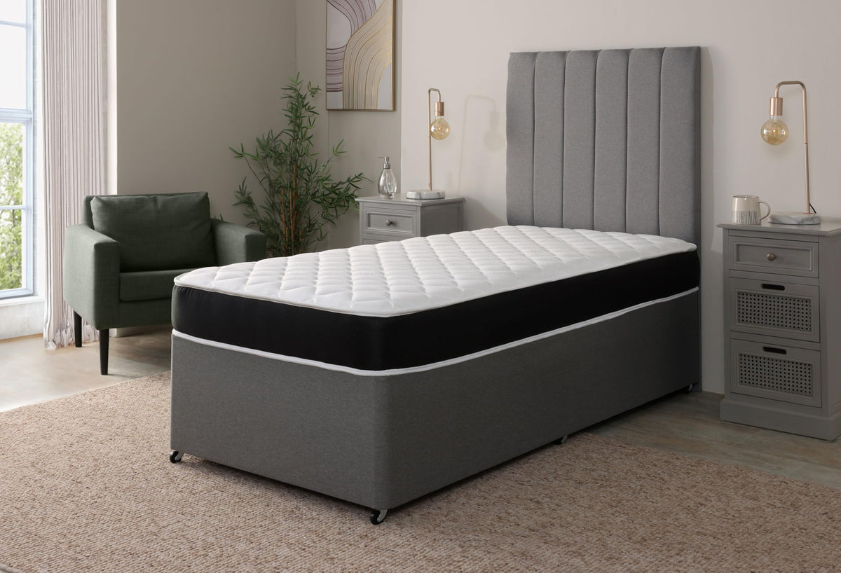 Starlight Beds Midnight Cooltouch Sprung Hybrid Small Single Memory Foam Mattress, Maximum Value, Soft Feel, Black. 18cm Deep. 2ft6 Small Single