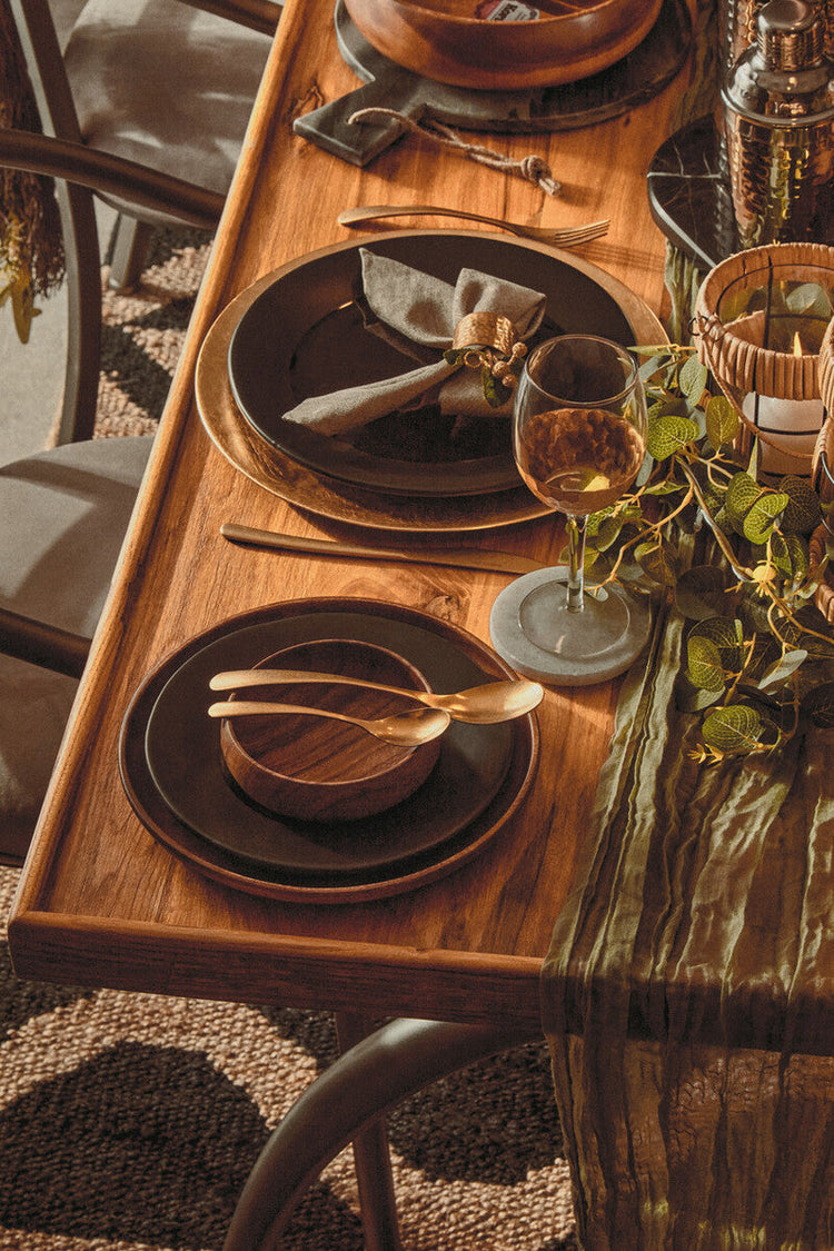 Kora Round Acacia Wood Plate