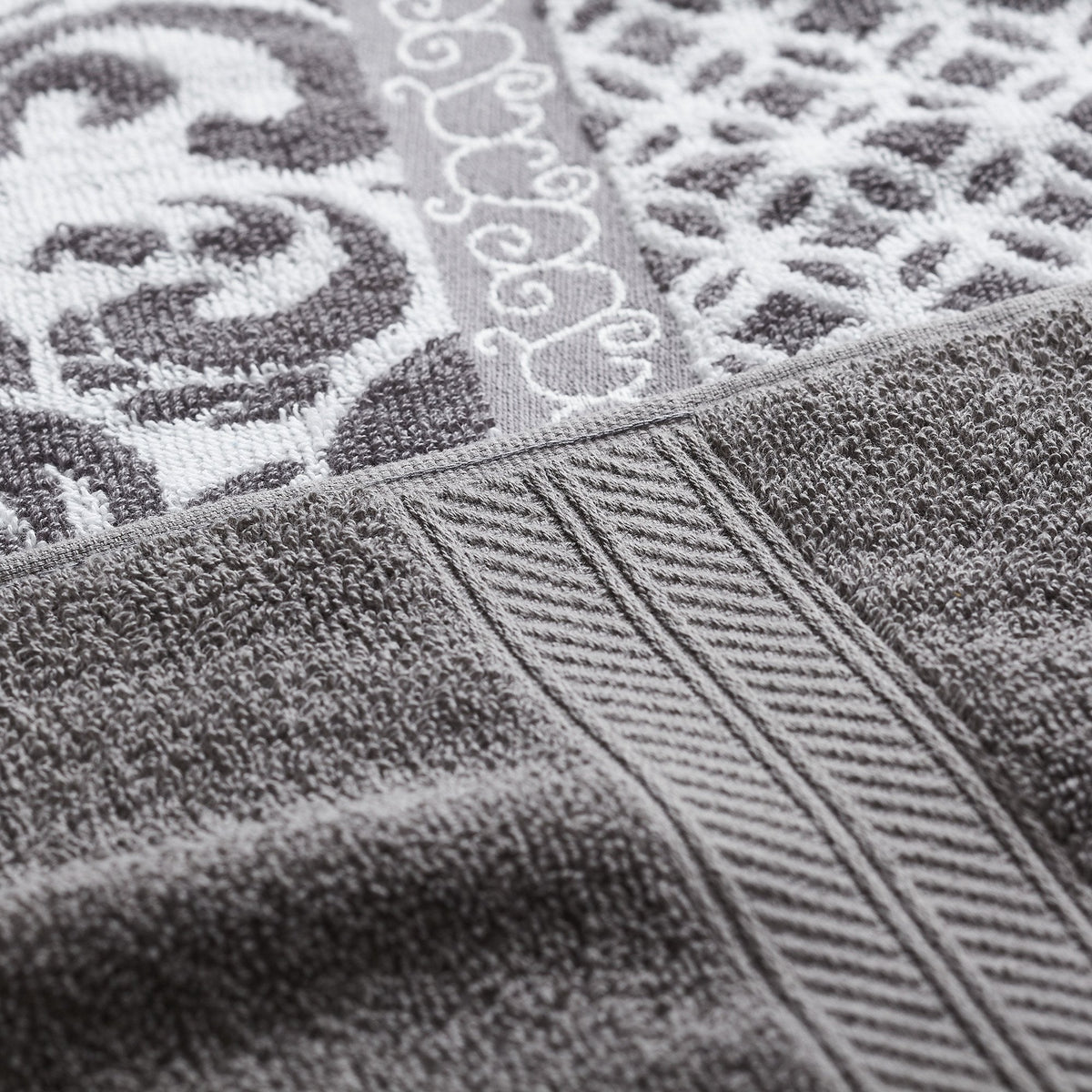 Modern Threads Trefoil Filigree 6-Piece Reversible Yarn Dyed Jacquard Towel Set - Bath Towels, Hand Towels, & Washcloths - Super Absorbent & Quick Dry