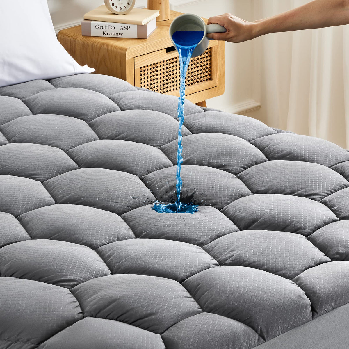 SONIVE Waterproof Mattress Topper Quilted Soft Topper Breathable Pad Fitted Mattress Protector,Extra Deep Pocket, Filling Topper for Super King Bed,
