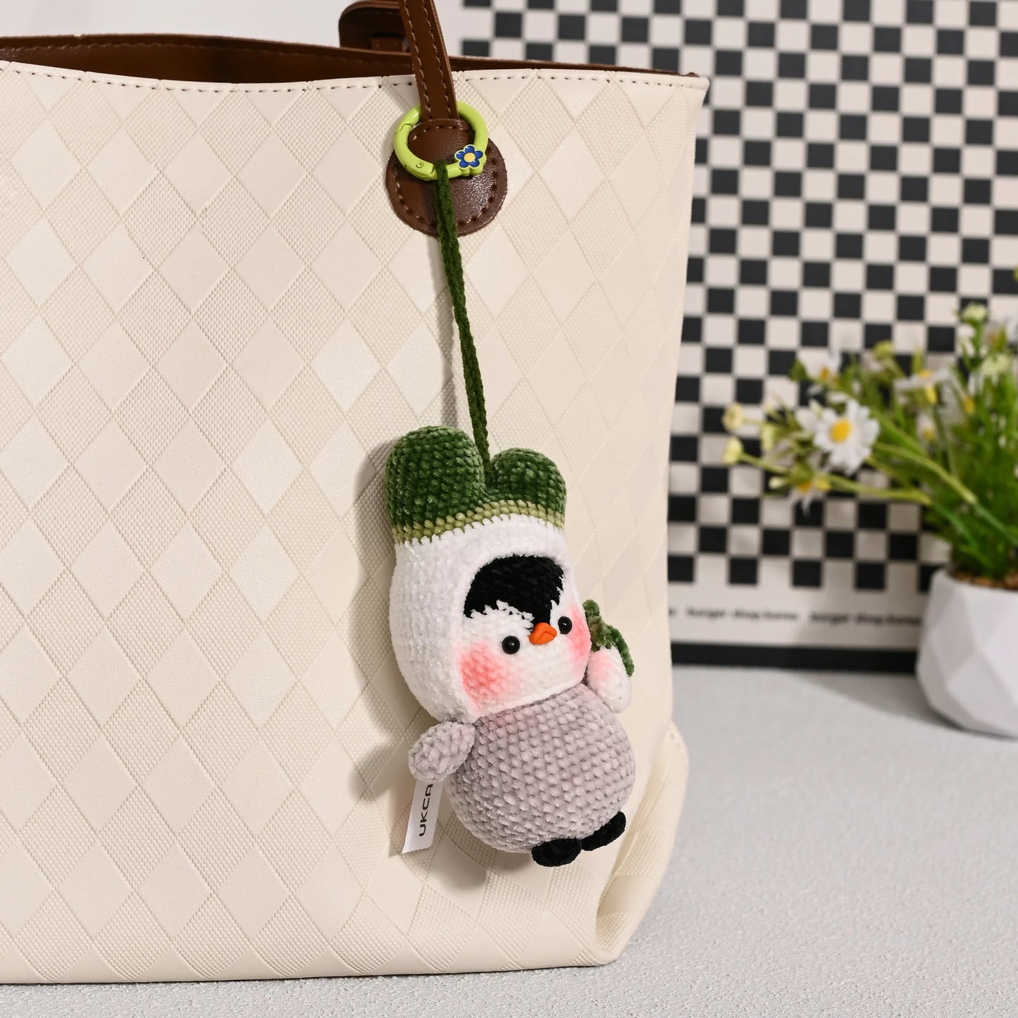 Penguin Parade Crew: Pip