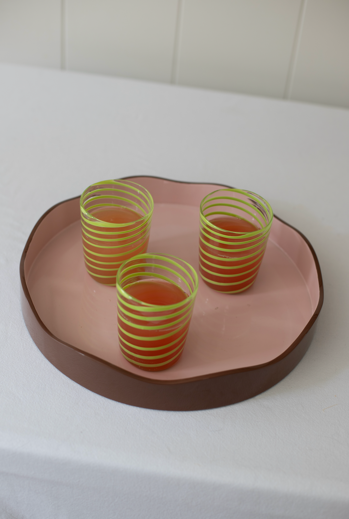 Allegra Round Wiggle Tray in Pink and Brown