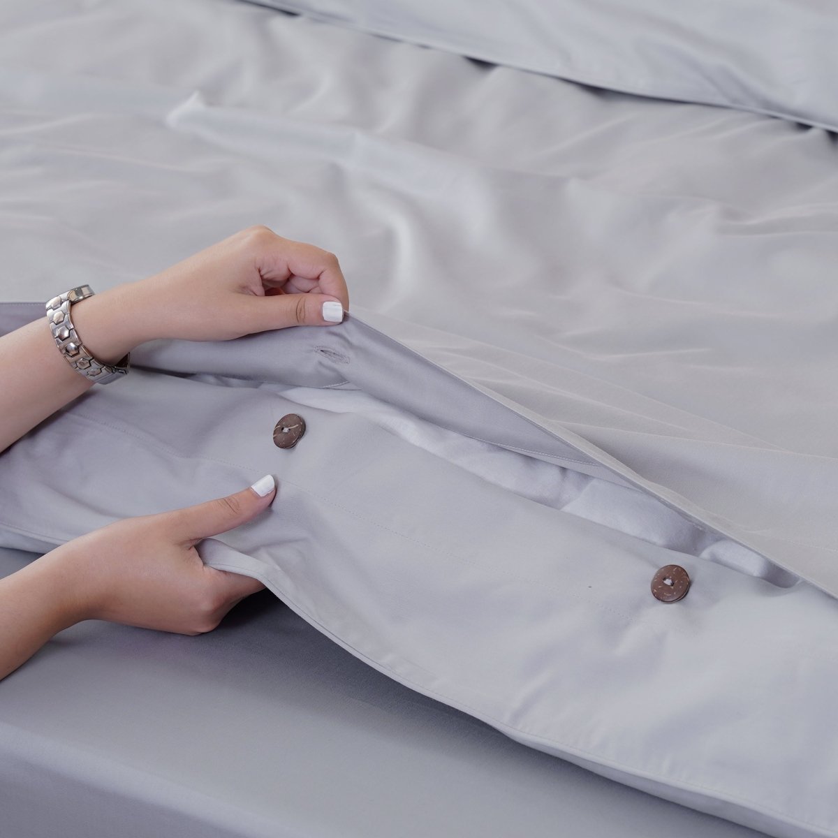 Ackly Bamboo Dove Grey Full Bedding Set
