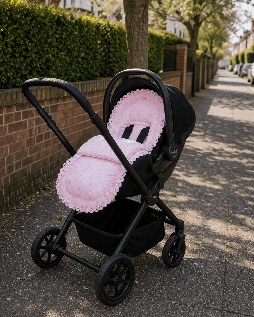 Universal Broderie Anglaise Car Seat Footmuff / Cosy Toes