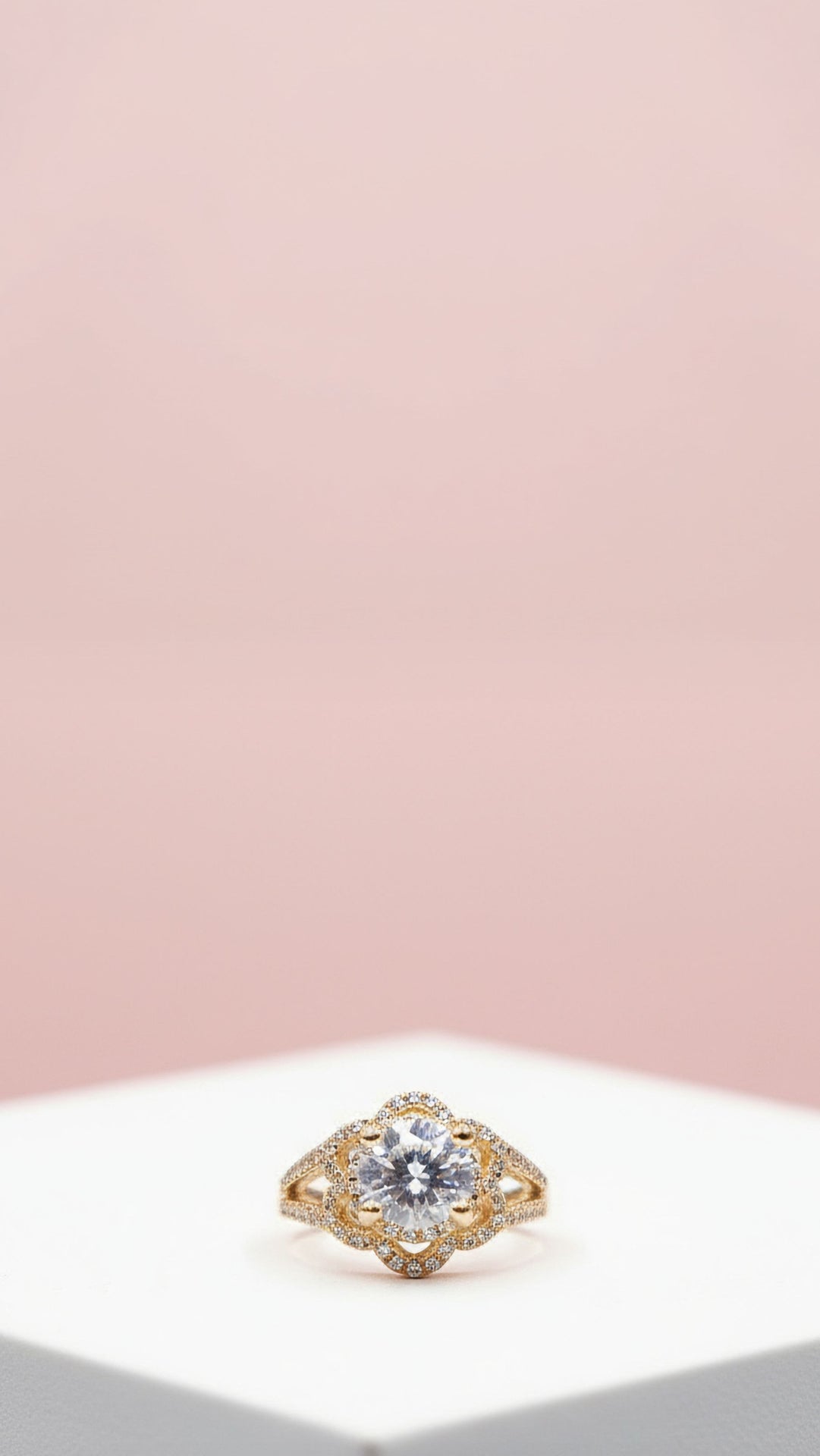 Flower Crystal Ring Gold Box set of 12