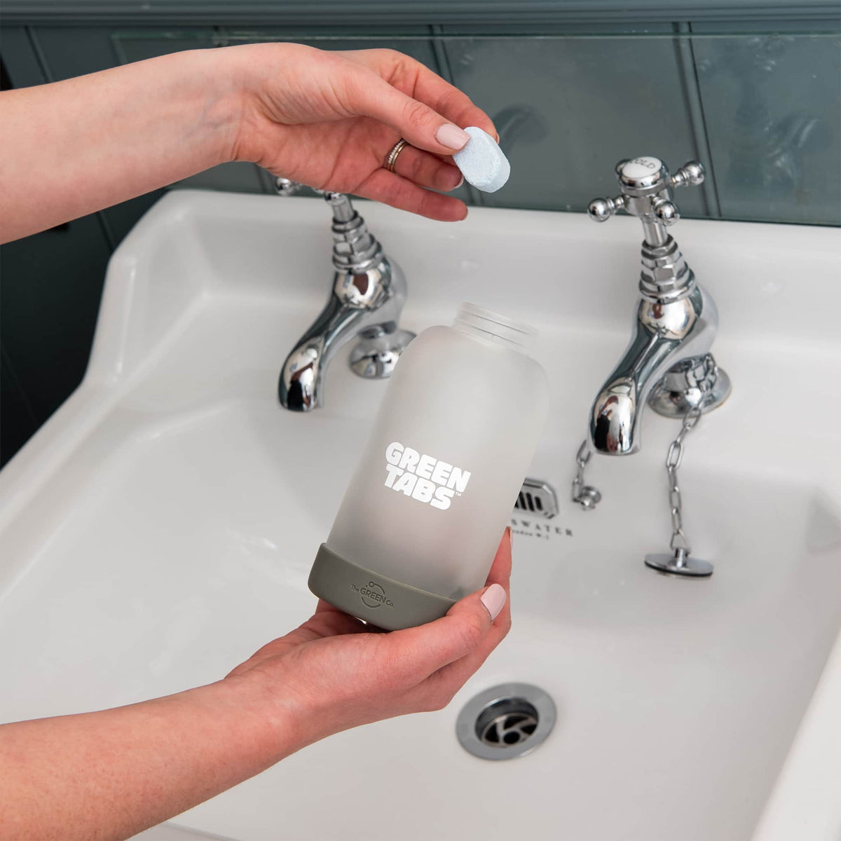 Foaming Hand Soap GreenTabs™ Starter Kit – Refillable Glass Bottle