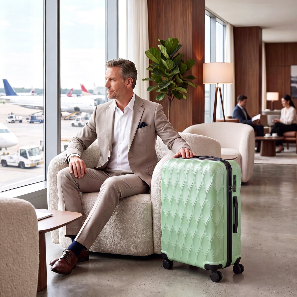 HOMCOM 26Inch 65cm Suitcase, ABS Hard Shell Checked Luggage with TSA Lock, Spinner Wheels, Telescopic Handle, Green