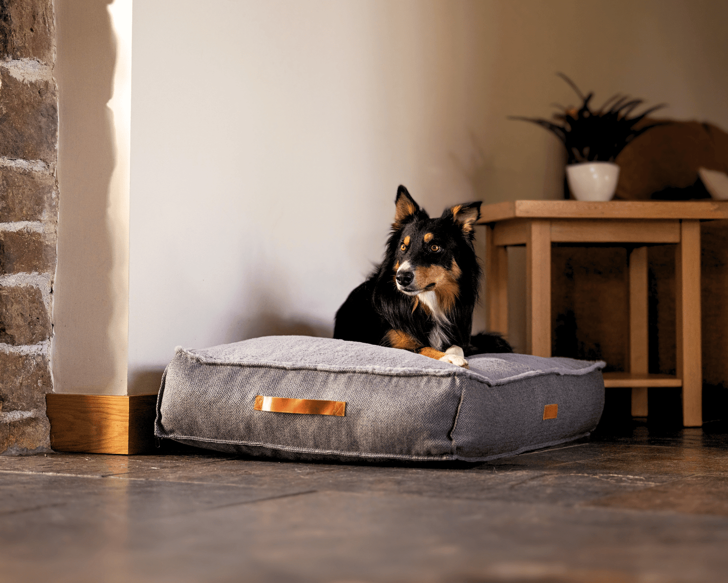 THE BALMORAL | LUXURY HERRINGBONE FLAT PILLOW DOG BED