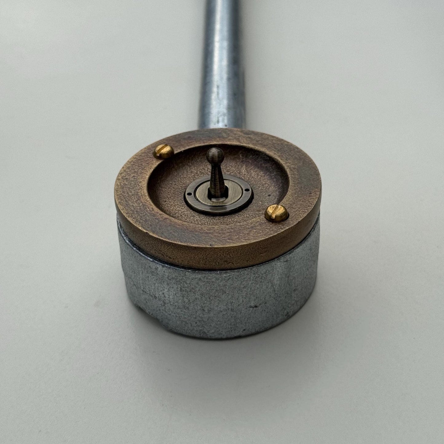 Single Gang 2 Way Antique Brass Conduit Light Toggle Switch
