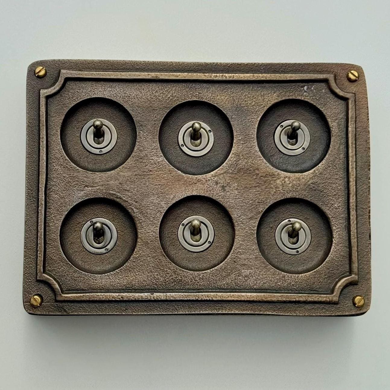 6 Gang 2 Way Antique Brass Solid Cast Metal Conduit Light Switch Industrial