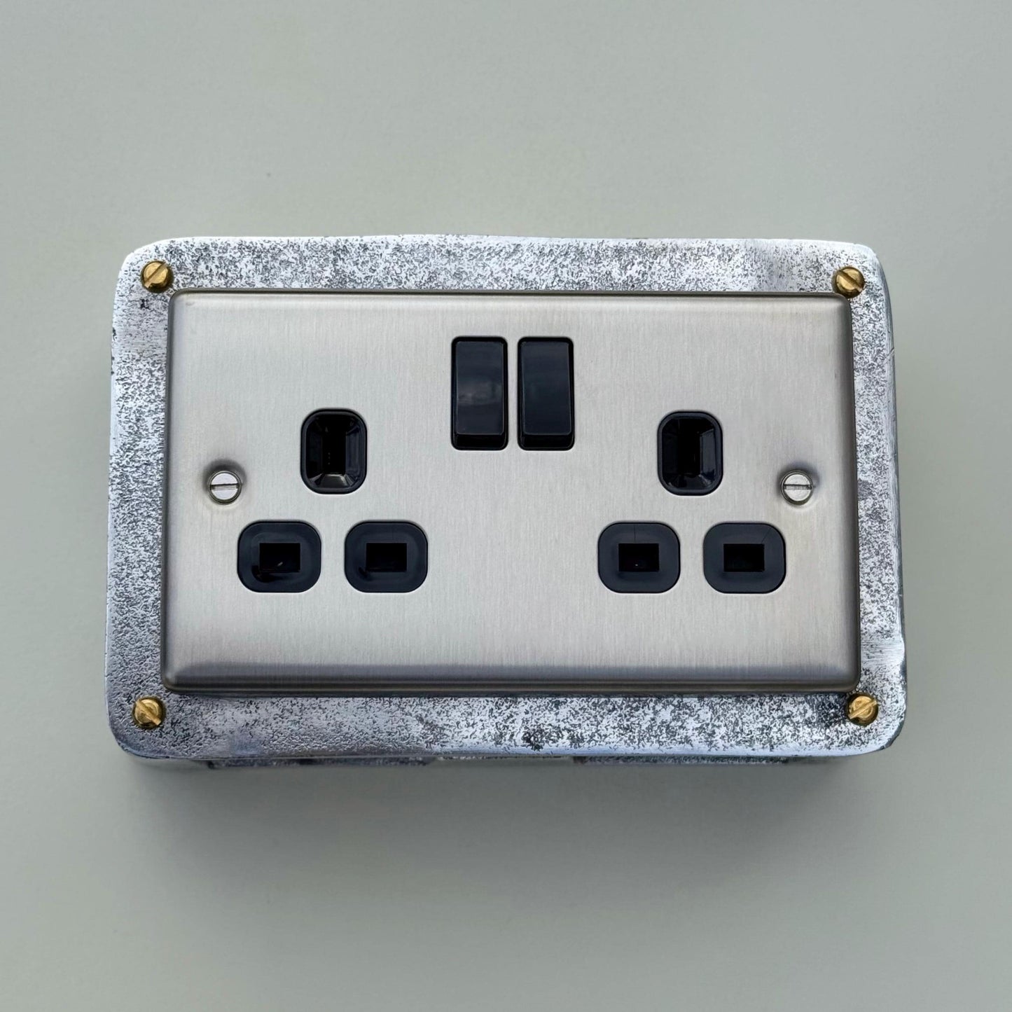 Brushed Steel Double Switched 13A Power Socket 230V 2 Gang 2G Socket Cast Metal Conduit Switch Industrial