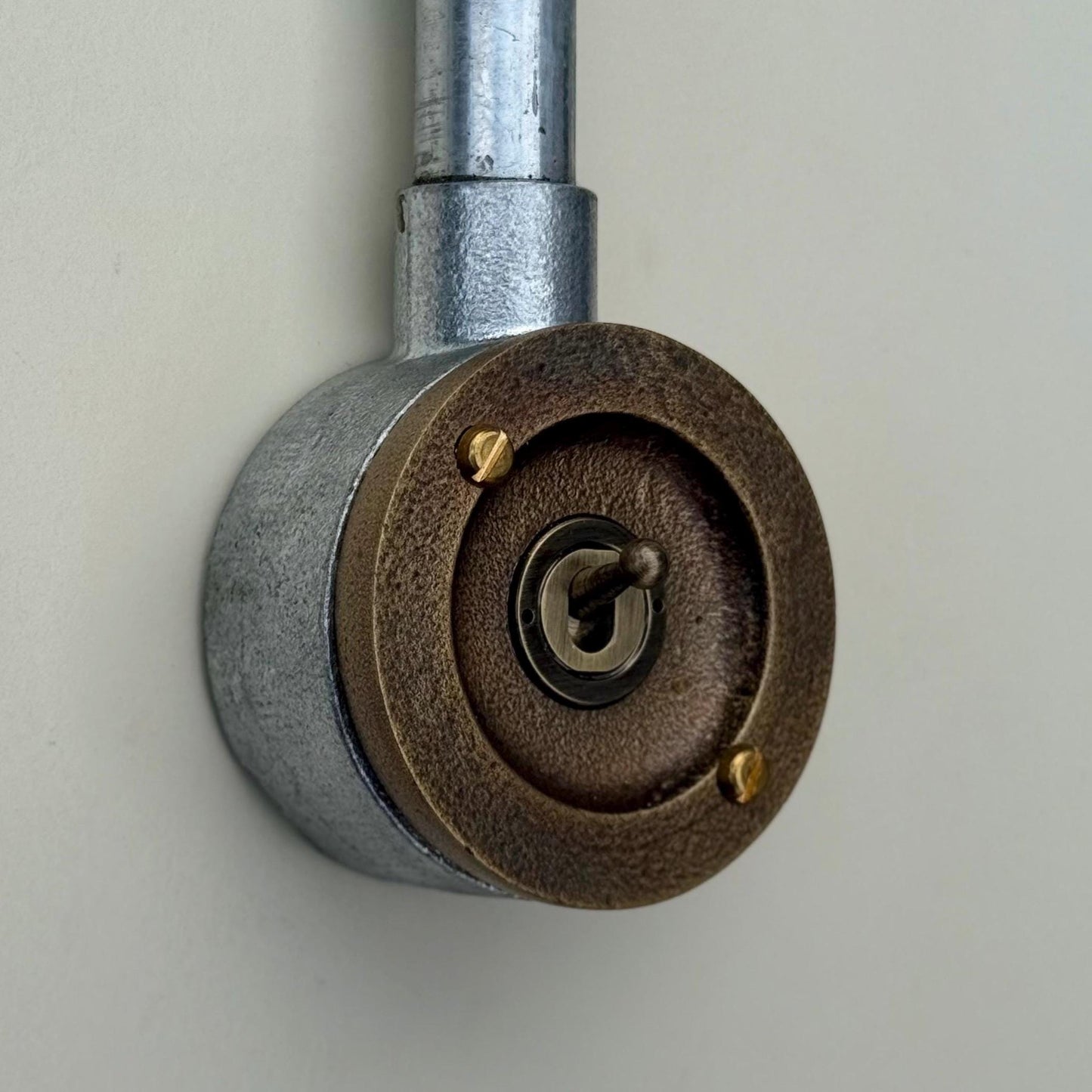 Single Gang 2 Way Antique Brass Conduit Light Toggle Switch