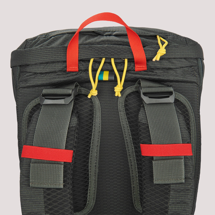 Sierra Designs Flex Hike 20L-30L Rucksack - Peat/Fiery Red