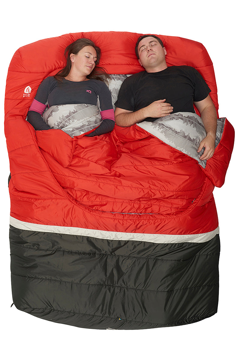 Sierra Designs Frontcountry Bed 20°F (-7°C) Synthetic 2-Person Sleeping Bag - Queen - Red/Grey