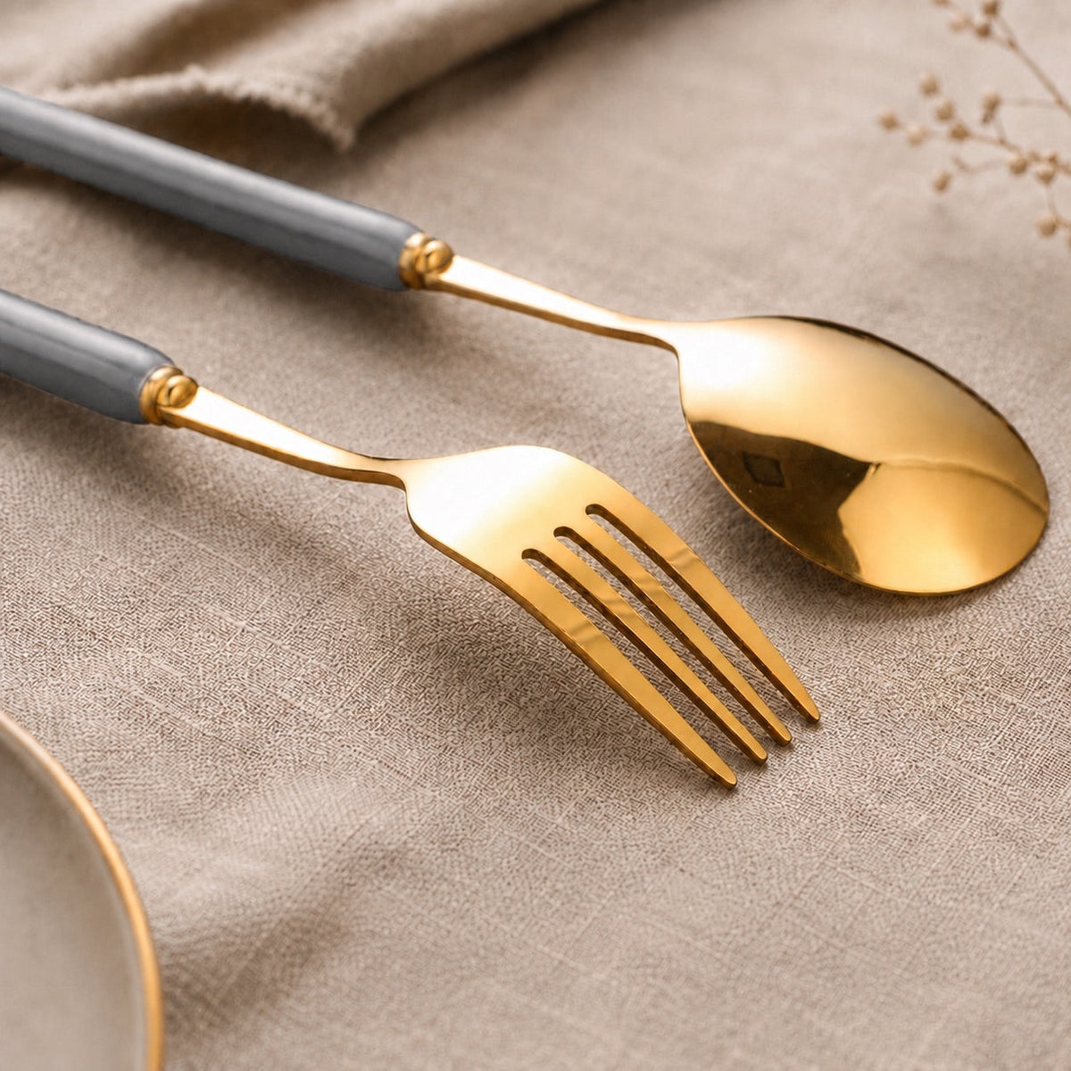 Marlowe 24-Piece Gold Cutlery Set – Pearl Grey