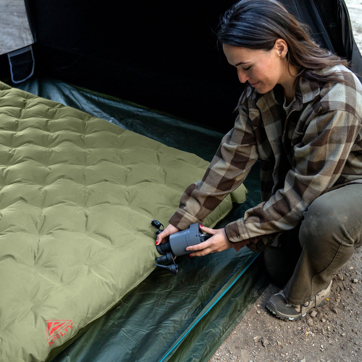 Kelty Kush Air Bed With Rechargeable Pump in Sea Spray