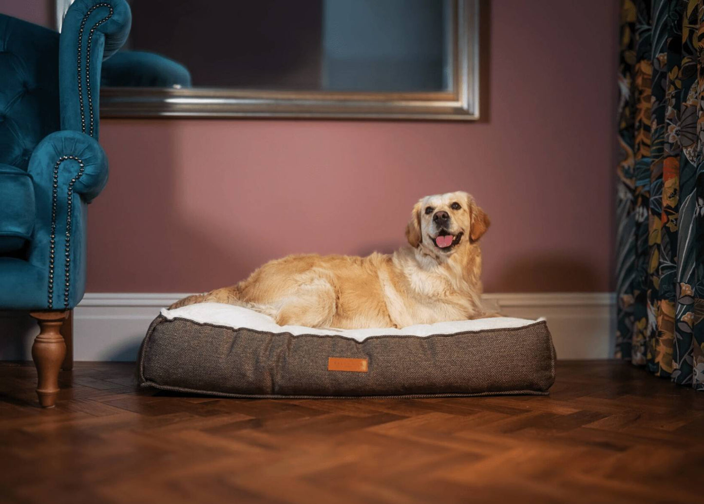 THE LINCOLN | LUXURY TWEED FLAT PILLOW DOG BED