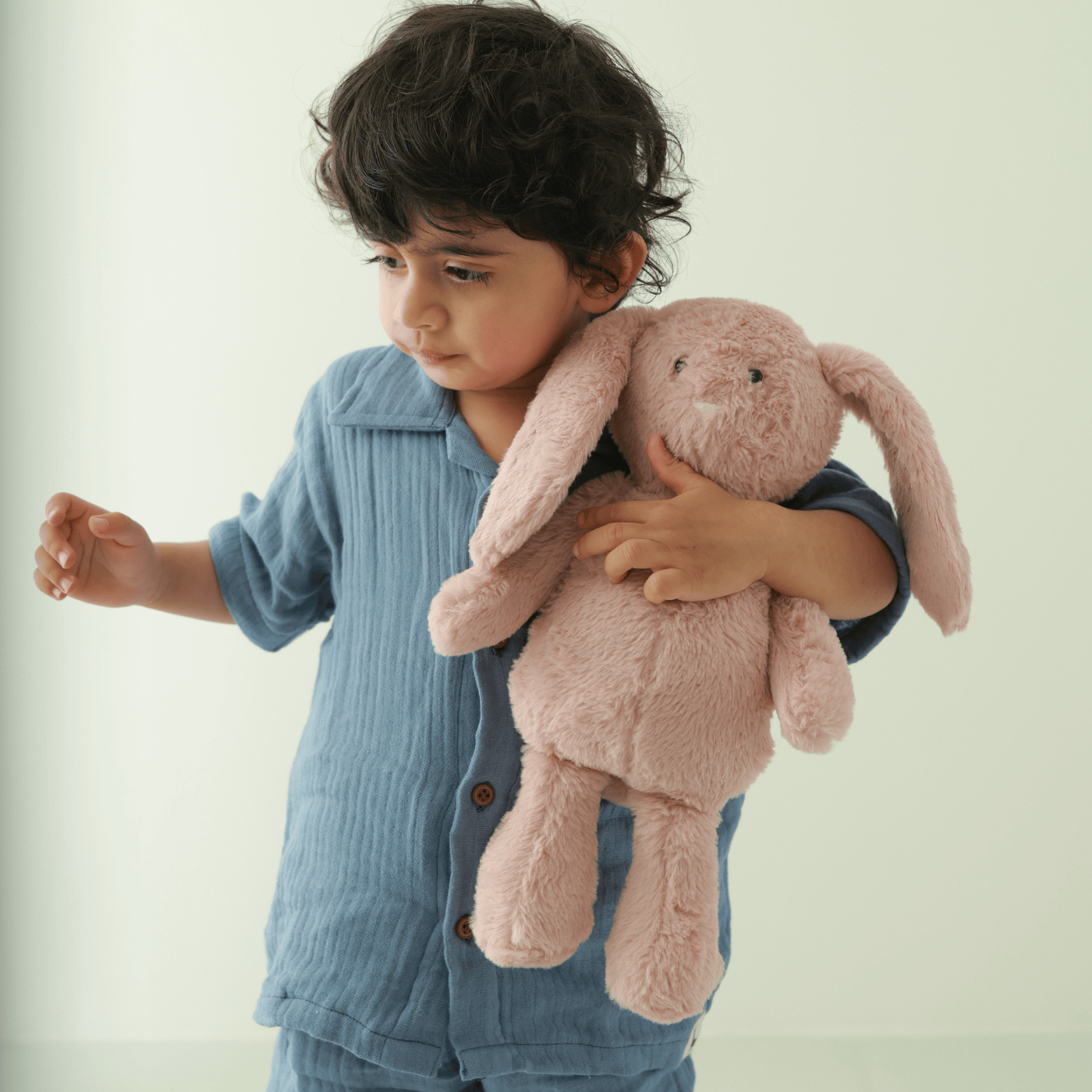 Ollie - The Cheerful Bunny Toy (Pink)